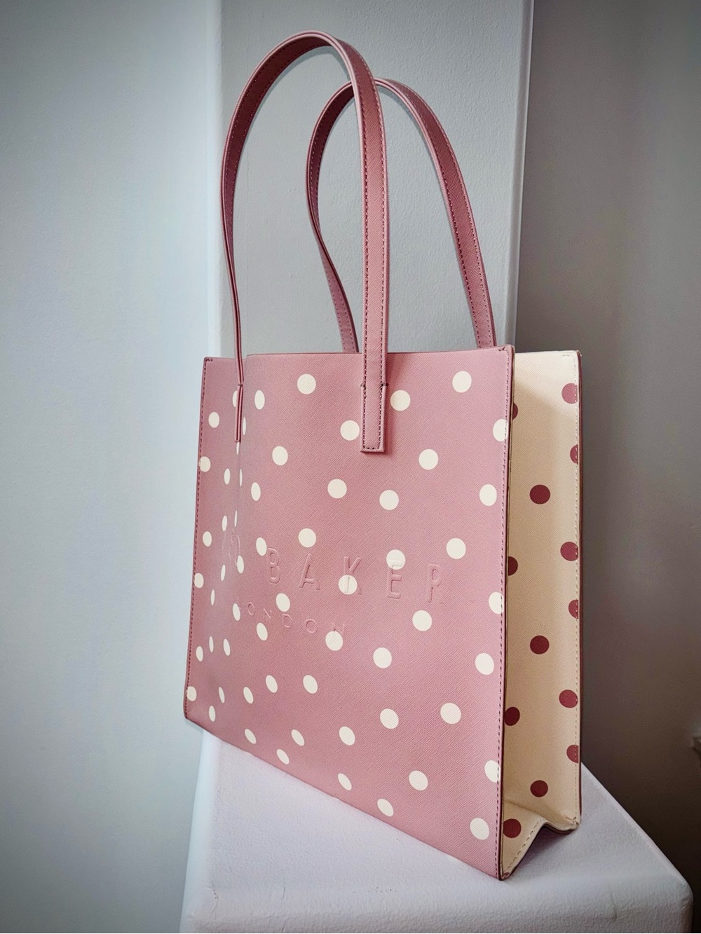 Ted Baker London NWT Pink Polka Dot Leather Tote Bag Coquette Style - Picture 2 of 13
